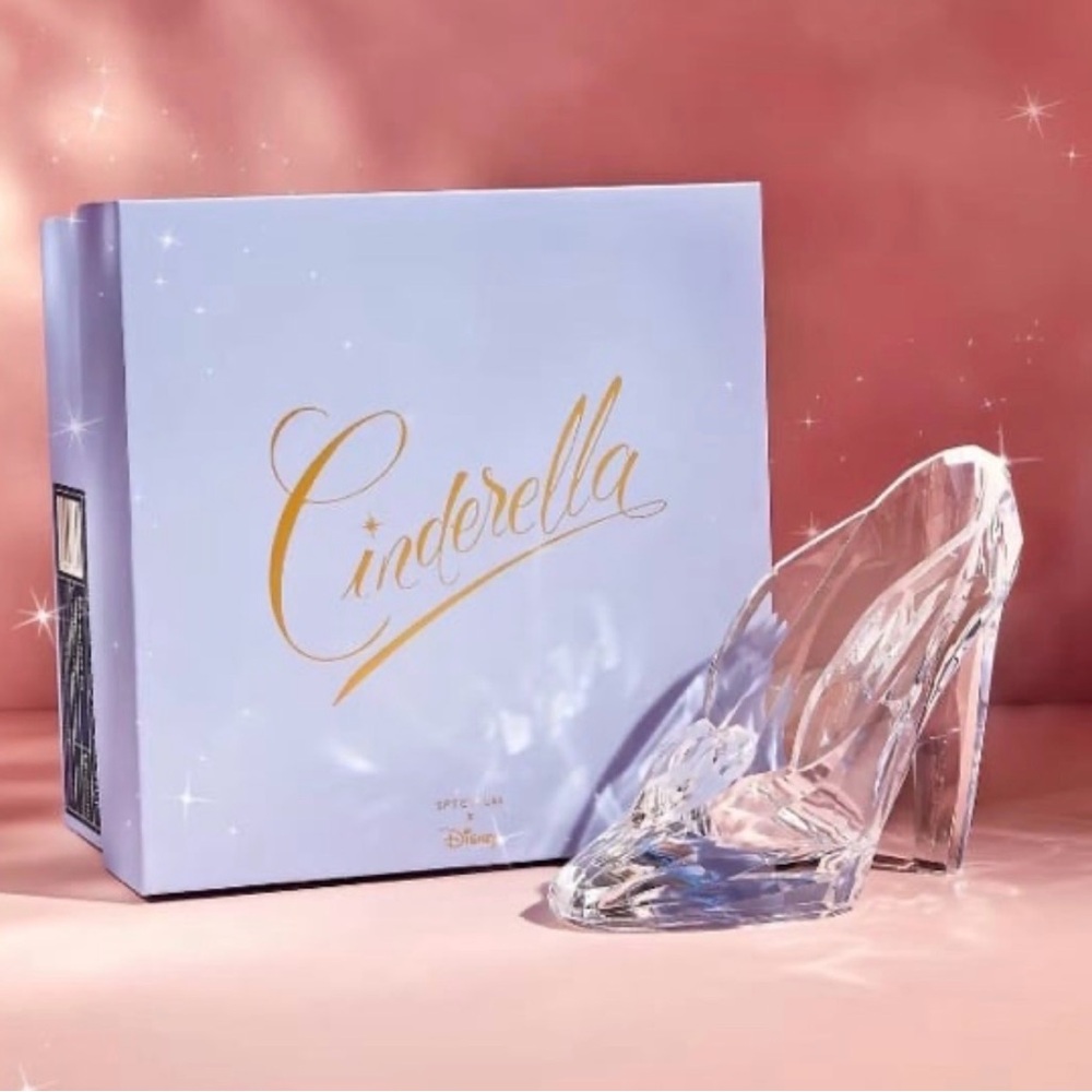 Disney Cinderella Makeup Brush Set - Blue and Gold - Picture 3 of 15